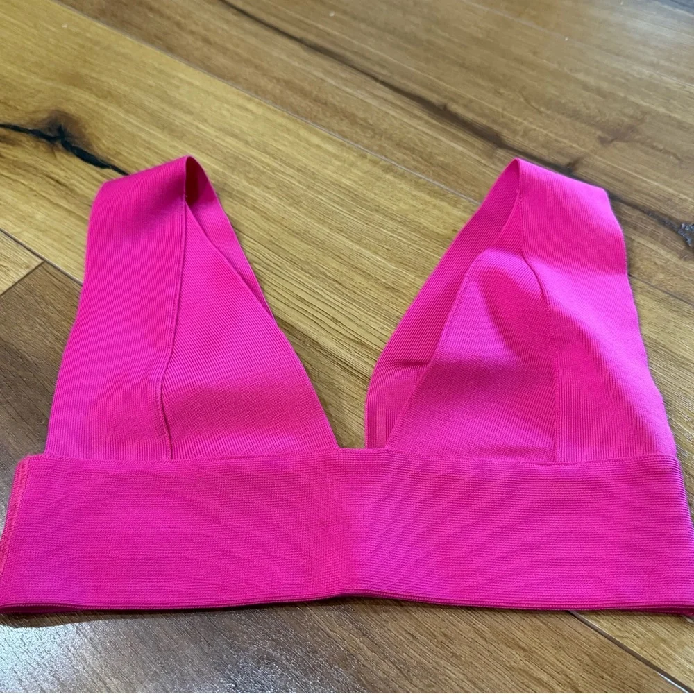SKIMS Vibrant Pink Triangle Bikini Top XS